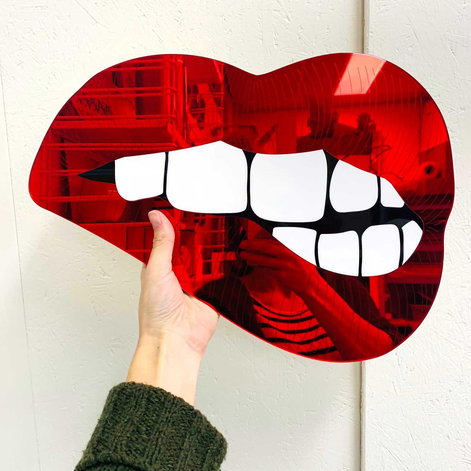 Mirror Shape Bite Me - La Miséto