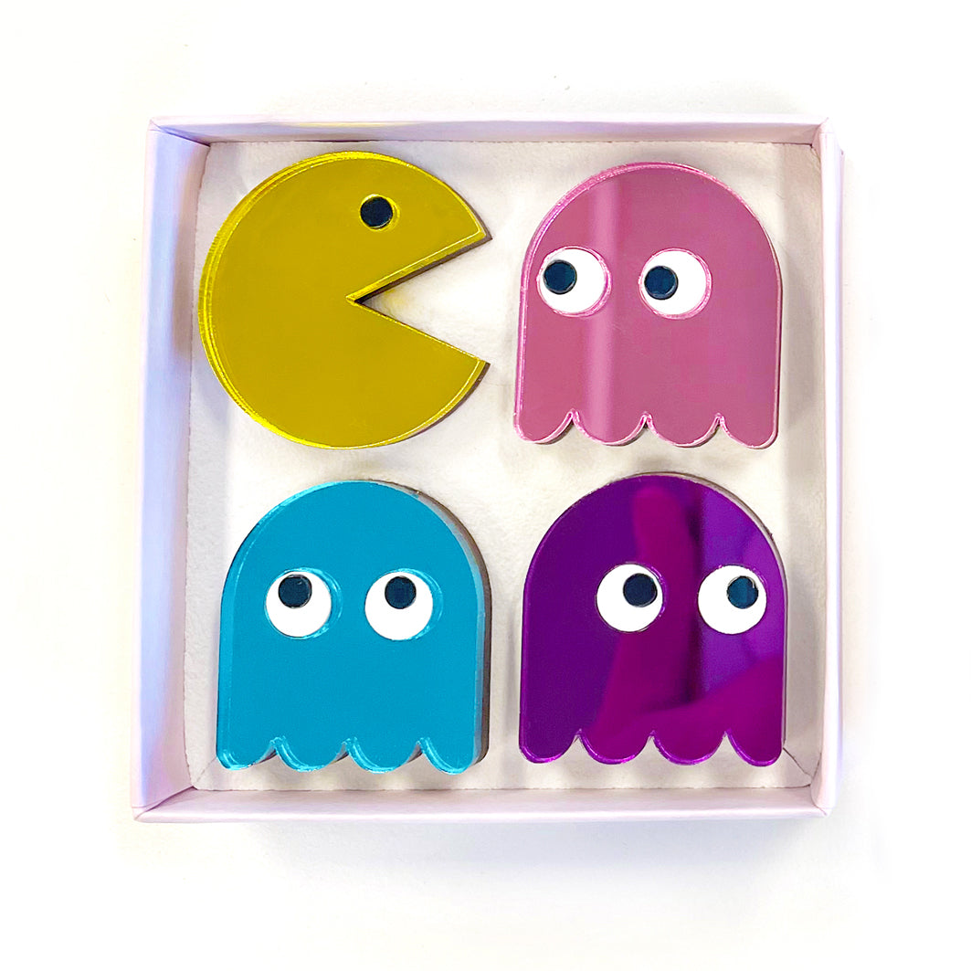 Game broches set